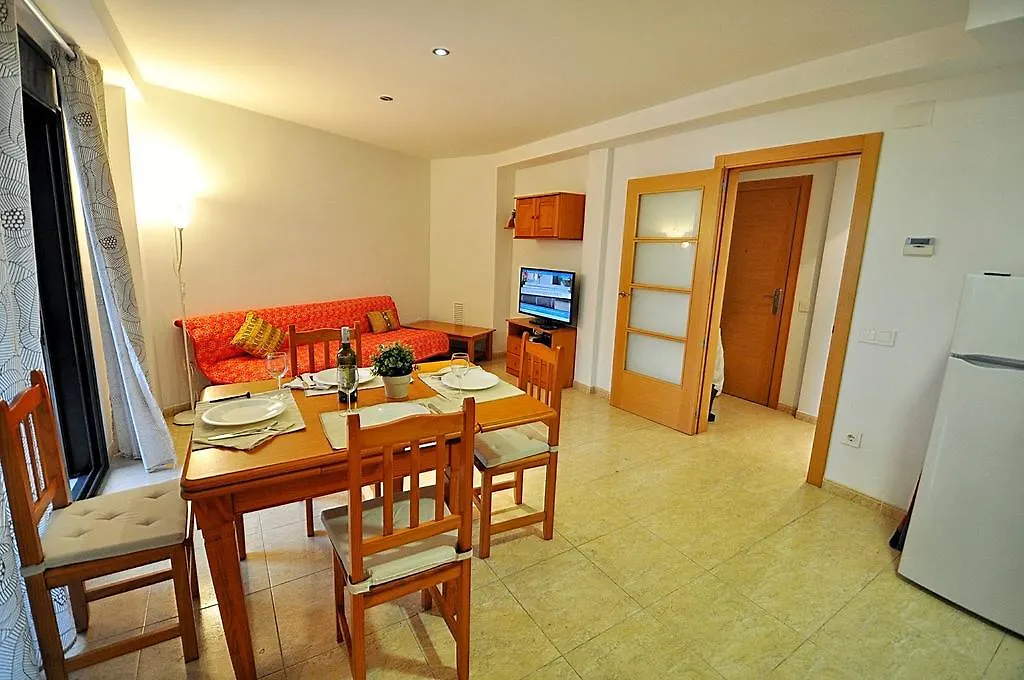Apartment Acacias Lloret de Mar